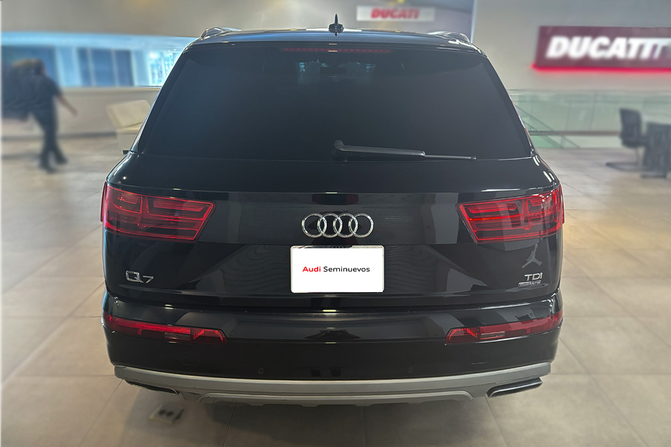 Q7 